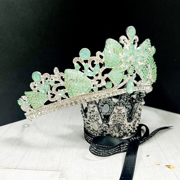 Lime Green Crown, Royal Princess Tiara, Silver Gemstone Crown, Quinceanera Tiara - Picture 2 of 10